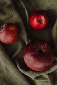 Kaboompics - Apples Still Life