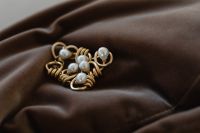 Kaboompics - Bracelet made of pearls