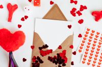 Heart - Postcard - Playing Cards - Copy Space - Confetti