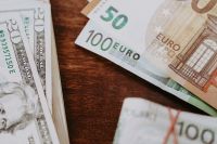 Kaboompics - Polish Zloty - PLN - Dollars - Euro