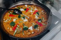 Kaboompics - Top view of typical spanish vegetables paella in traditional pan