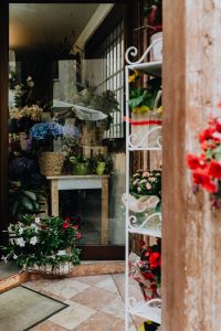 Kaboompics - Flower shop in Castelfranco Veneto, Italy