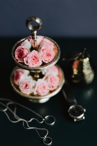A tray of pink roses