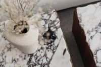 Kaboompics - Side coffee table - marble calacatta viola - vase