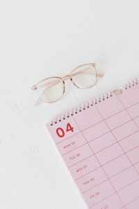 Pink calendar with planner - glasses