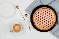 Kaboompics - Fresh baked blueberry pie & cup of coffee