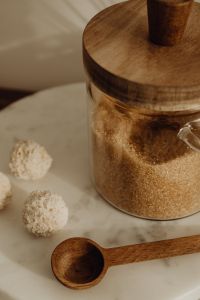 Kaboompics - Sugar in confectionery and raffaello