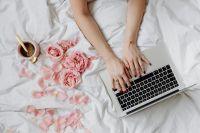 Kaboompics - Pink roses - coffee - laptop - hands