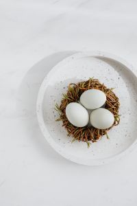 Kaboompics - Easter flat lay with eggs on a white marble