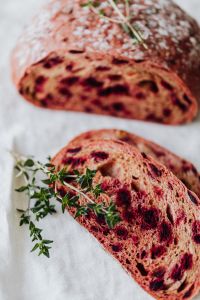Kaboompics - Beetroot Bread
