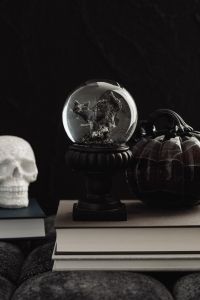 Kaboompics - Halloween Aesthetic - Spooky Home Accessories - Fall Wallpapers and Backgrounds
