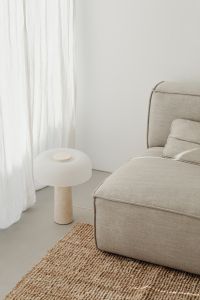 Kaboompics - Table lamp - jute rug