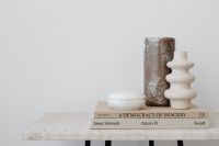 Kaboompics - Marble vase - alabaster