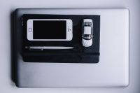 Kaboompics - iPhone, notebook, Macbook, pen, car