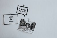 Kaboompics - Inspirational cards with quotes and a black-and-white photo