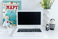 Kaboompics - Kids' Desk Study Design