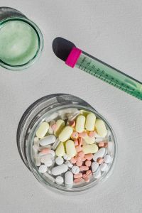 Laboratory tube - Petri dish - pills - medicine
