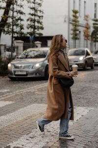 City Chic in Autumn - Casual Fall Outfit - Fashion Trends
