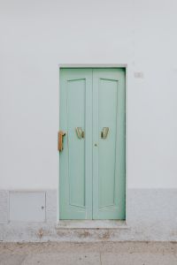 Kaboompics - Green door