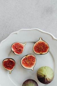 Kaboompics - Beautiful and fresh red coloured figs