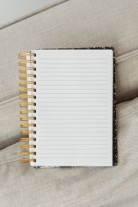 Kaboompics - Open blank notebook - mockup photo