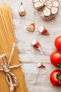 Kaboompics - Pasta -  tomatoes & garlic