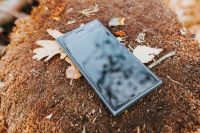Kaboompics - Black mobile phone on the ground